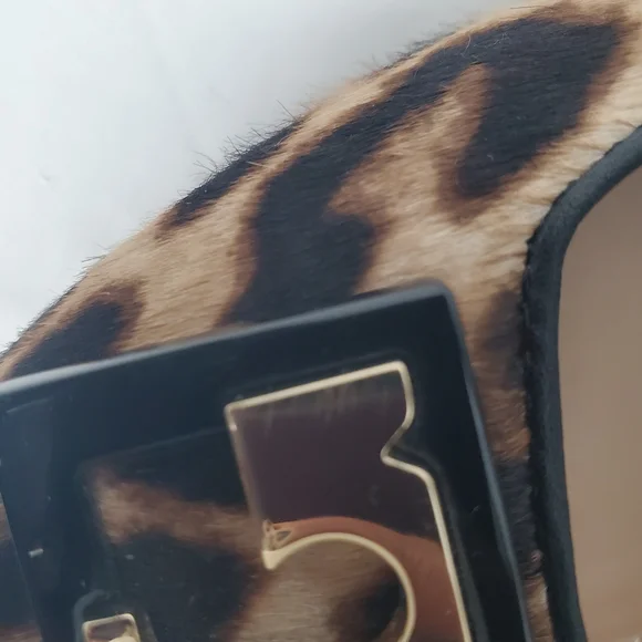 Tory Burch Brown and Gold Loafers with Classic Rounded Toe - Picture 8 of 11